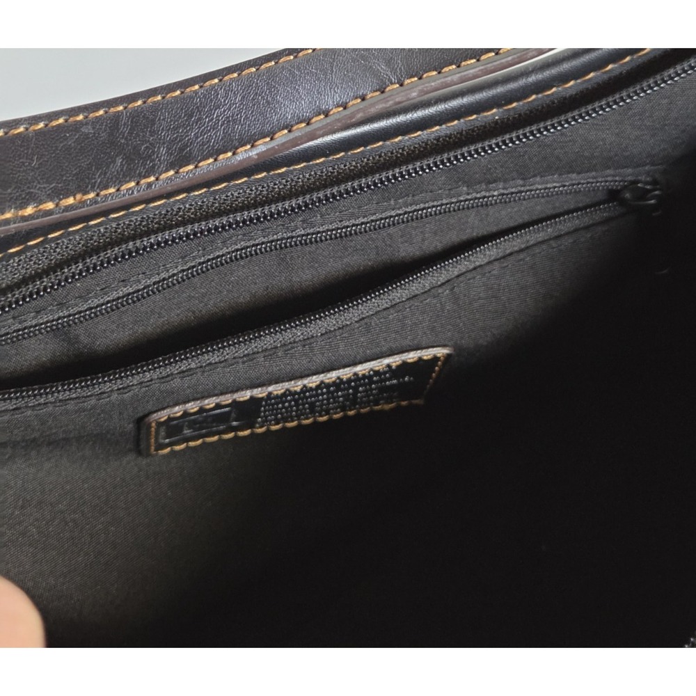 Relic Black Leather Purse w/ Laser Cutouts  Brown Stitching‎ Zipper Closure - Picture 10 of 15